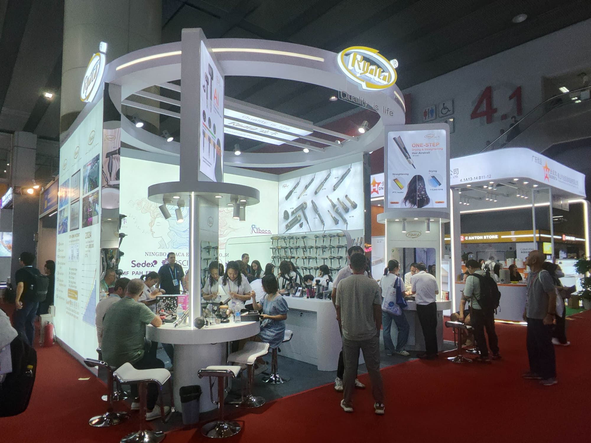 禮品展預(yù)算有限？這樣做展臺(tái)，效果不輸大品牌