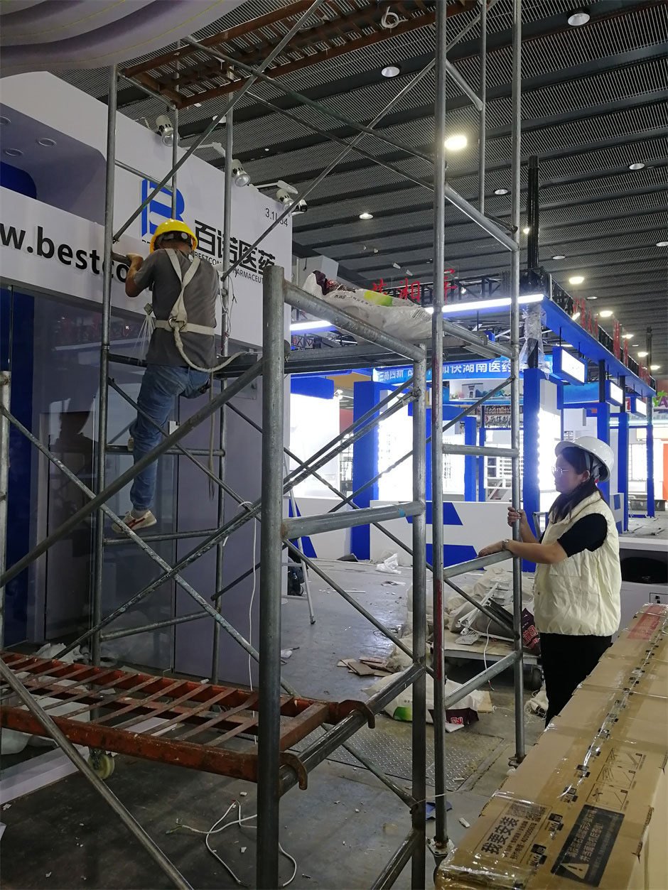 百諾醫(yī)藥展覽展臺搭建現(xiàn)場